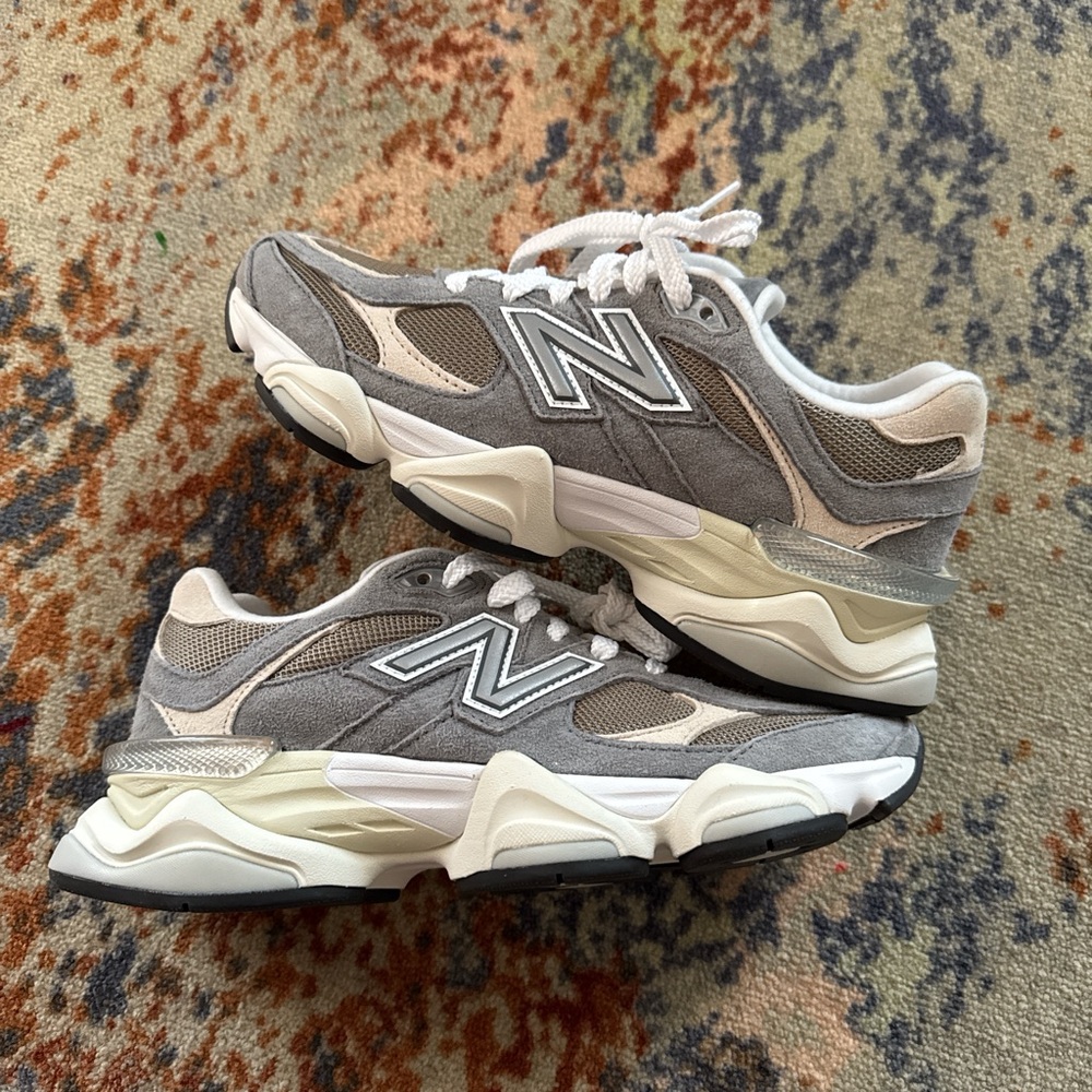 New Balance 9060 Casual Shoes